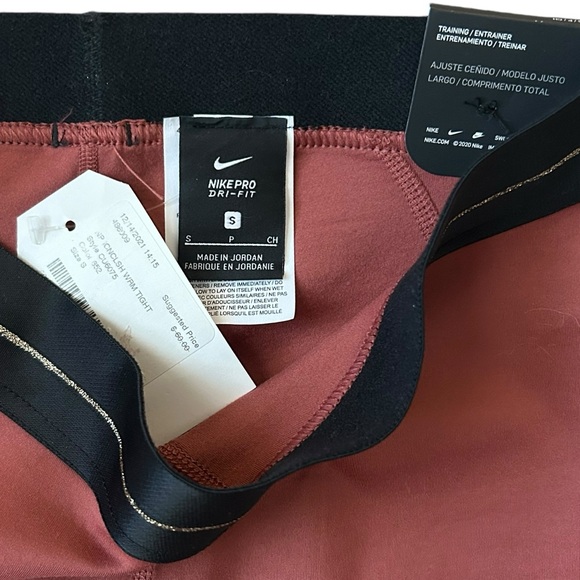 The Nike Pro Tight Fit Training Leggings in Rust S - Picture 11 of 12
